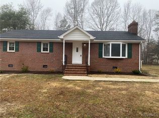 8229 Graves Rd, South Chesterfield, VA 23803