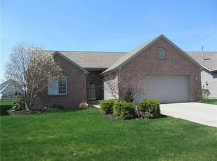 10199 S Shannon Hills Dr, Perrysburg, OH 43551