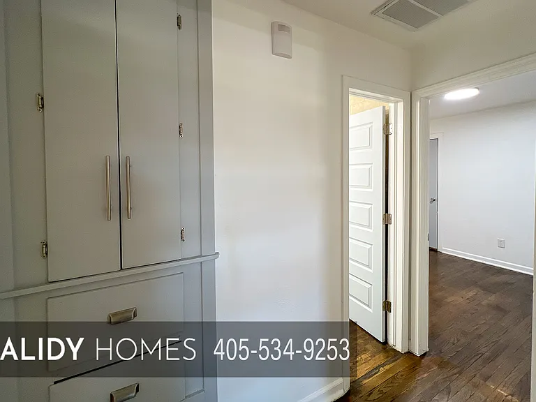 1338 South Dr — Photo 11