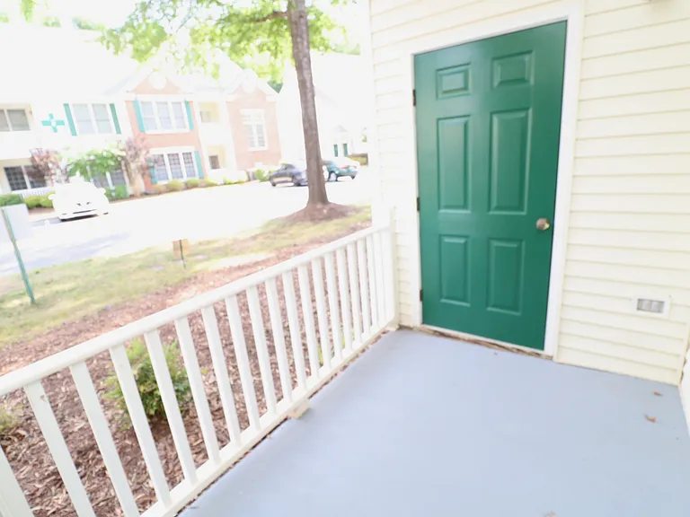 2812 Kudrow Ln — Photo 27