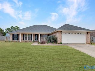 111 Bay Pointe Ln, Madison, AL 35758