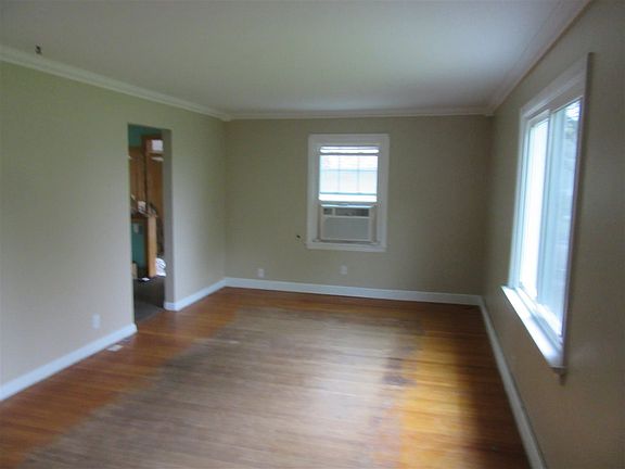 5th image of 2306 Sunnymede Dr