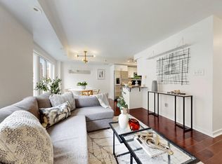 29 Frances Loring Ln #4, Toronto, ON M4M 3E8