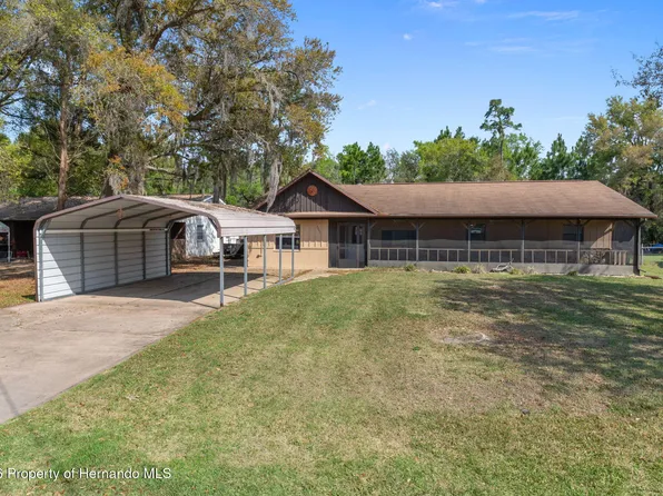 7095 W Greenwood Ln, Crystal River, FL 34429