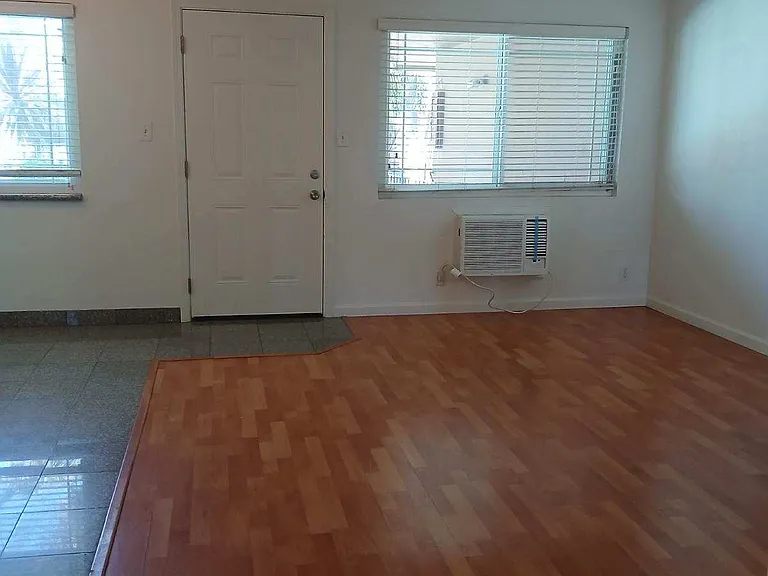 126 E Jamestown St #221 — Photo 7