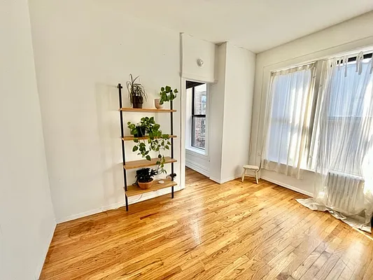 Rented by Best Apartments North Inc | media 1