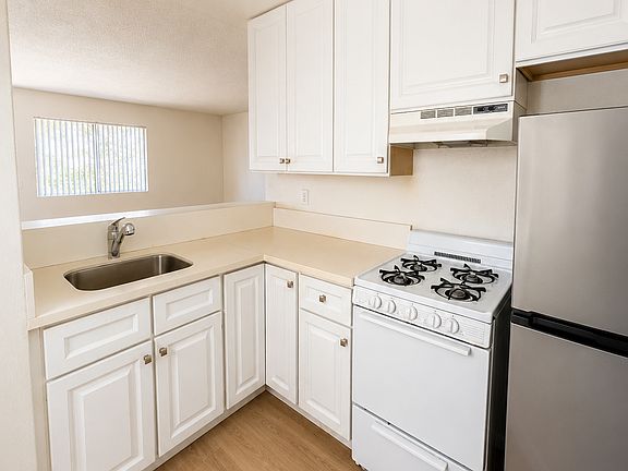 2nd image of 11438 Killion St #2