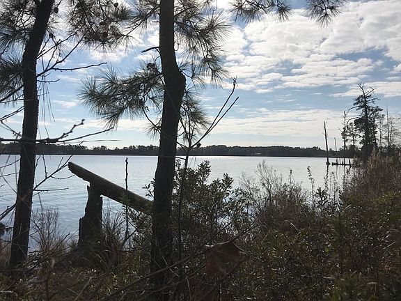 5th image of Lot 28 Pointe Harbor Drive