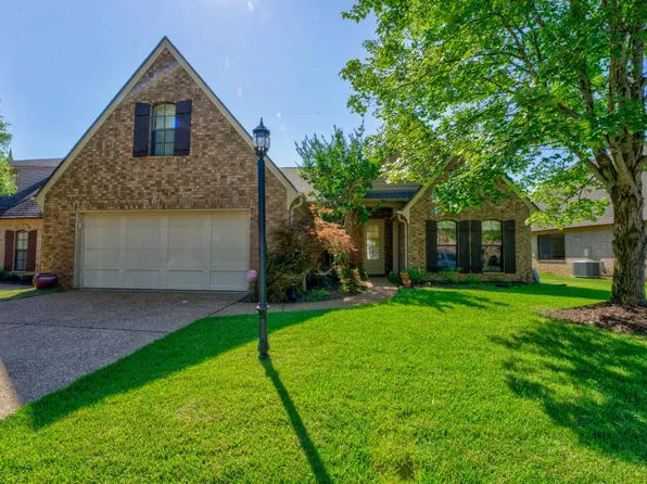 3184 Sea Ray Ln, Lakeland, TN 38002