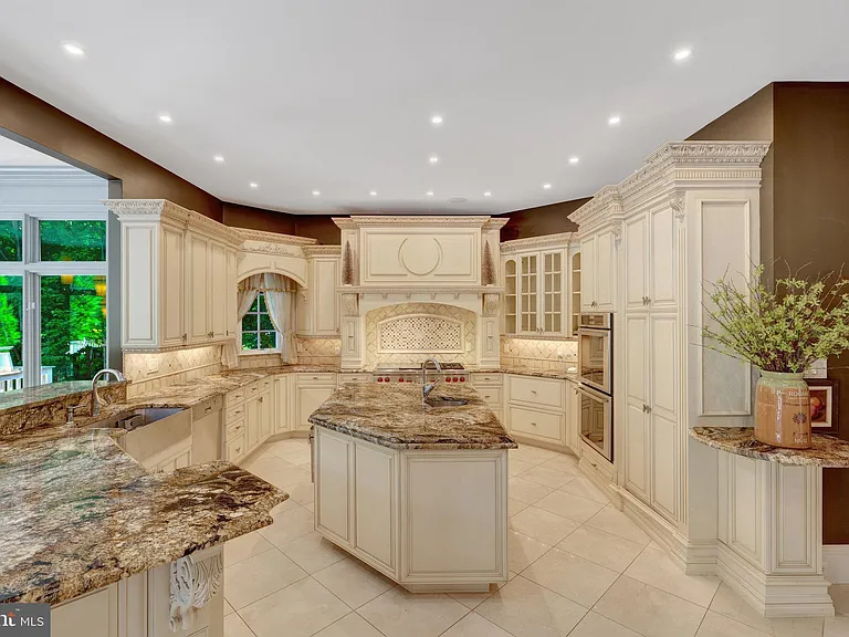 860 Nicholas Run Dr — Photo 69