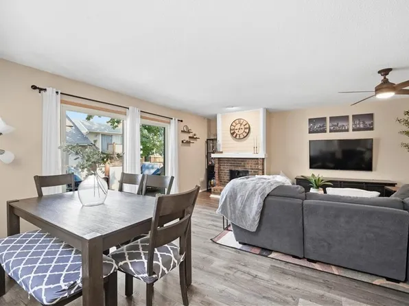 10991 Gillette St, Overland Park, KS 66210