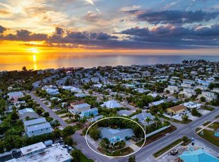 314 61st St, Holmes Beach, FL 34217