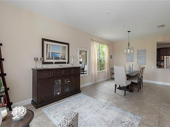 3rd image of 11760 Kaymak Ln