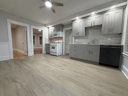 116 Wallace St #1 Photo 1