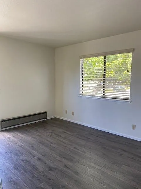 Studio, 500 sqft, $2,150 — Photo 2