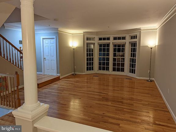 2nd image of 12402 Falconbridge Dr