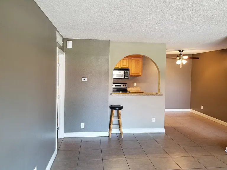 1515 E Reno Ave #A103 — Photo 8