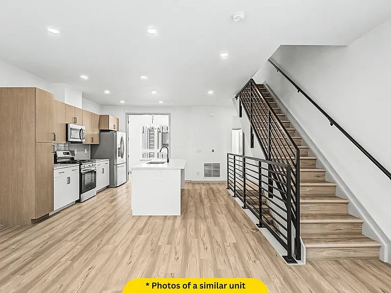 University Hills Townhomes — Photo 91