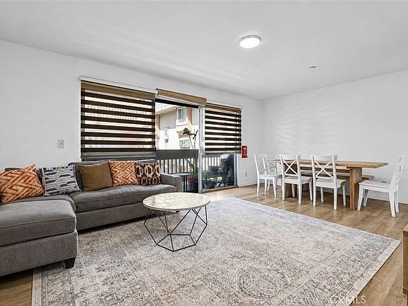 4th image of 15404 Jackson St #9