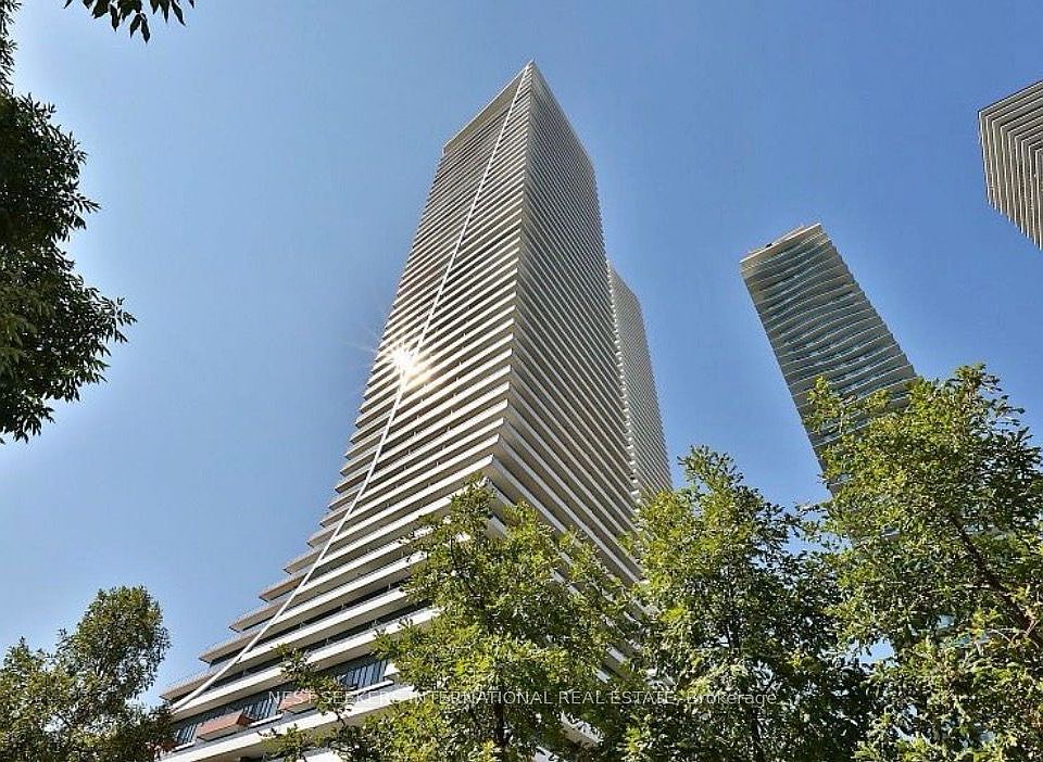 1st image of 20 Shore Breeze Dr #403