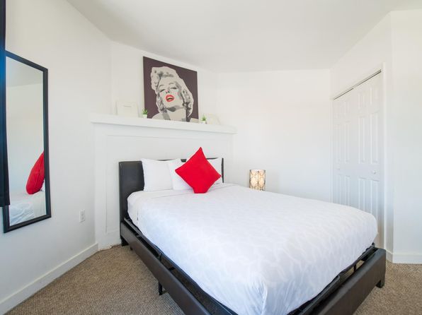 1400 NW 3rd St APT 9