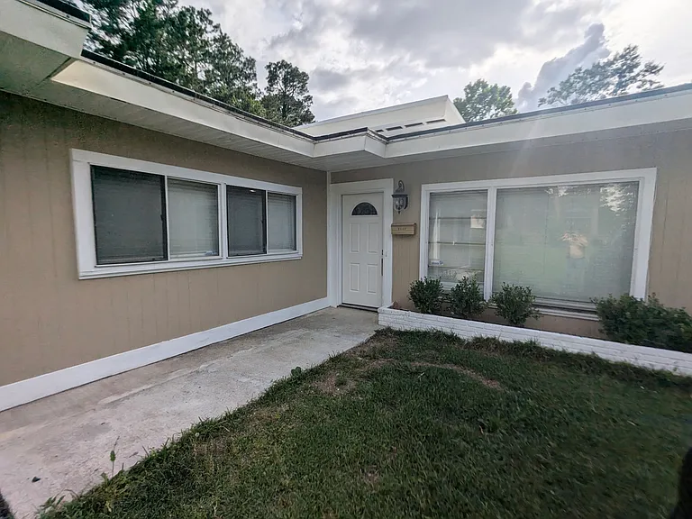 1401 Houston St — Photo 15