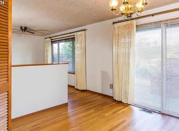 3rd image of 6668 SE Pinecreek Way