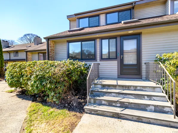 2289 Bedford Street #C8, Stamford, CT 06905