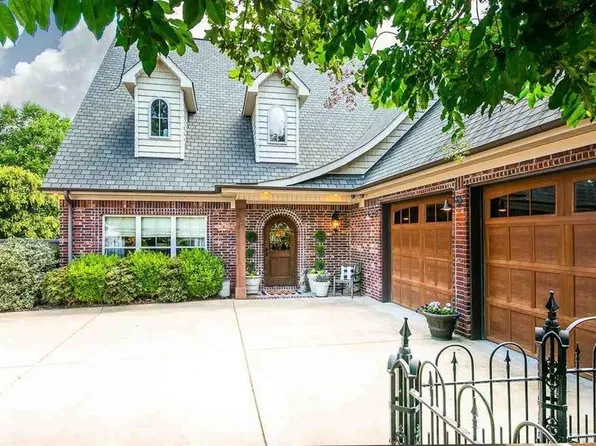 1008 Loop Rd, Sherwood, AR 72120