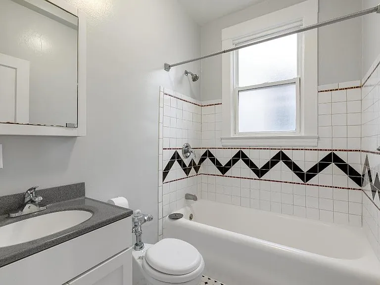 312 Fillmore St #25-J — Photo 9