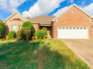 139 Summit Dr, Maumelle, AR 72113