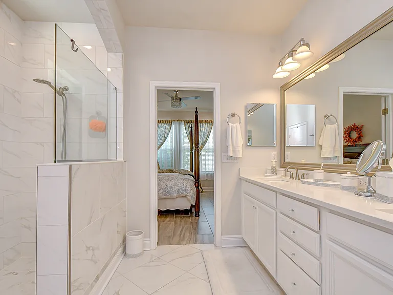 15371 Caravan Ave — Photo 20