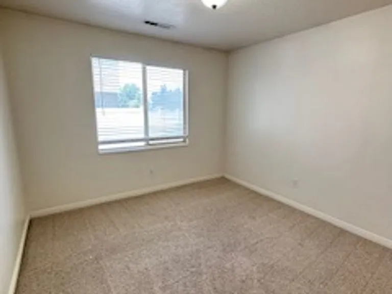 Brookshire Townhomes — Photo 7