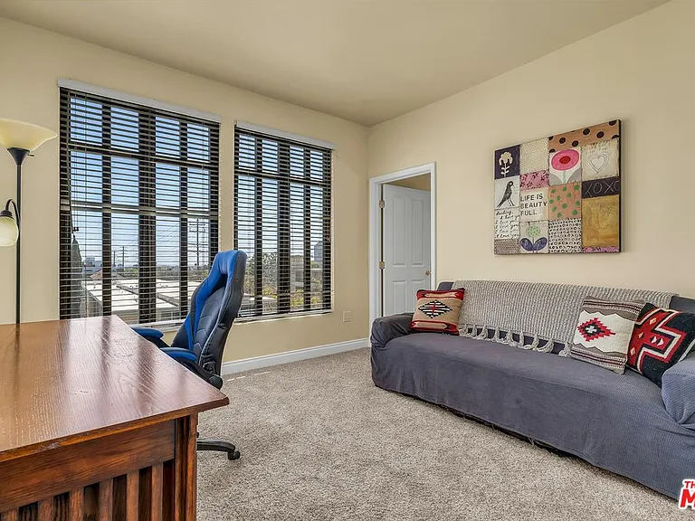 11847 Gorham Ave #308 — Photo 18