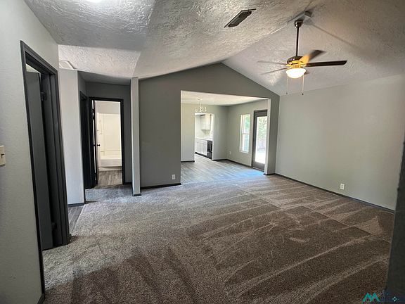 5th image of 3212 Duckworth Ave