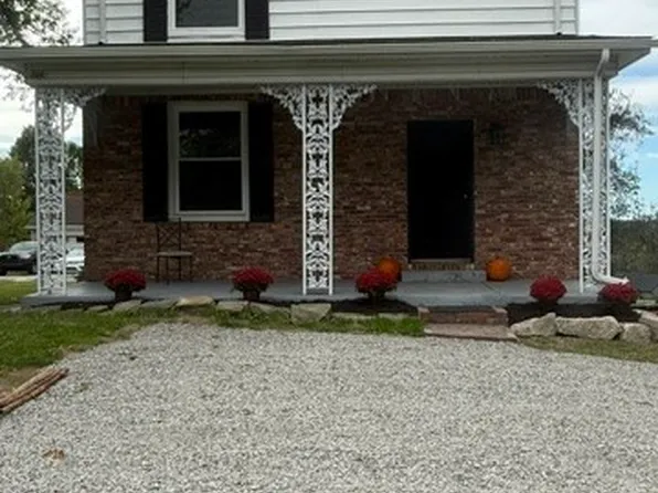 864 Clay Pike, North Huntingdon, PA 15642