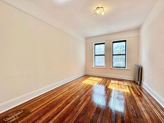 4th image of 69 Tiemann Pl APT 1