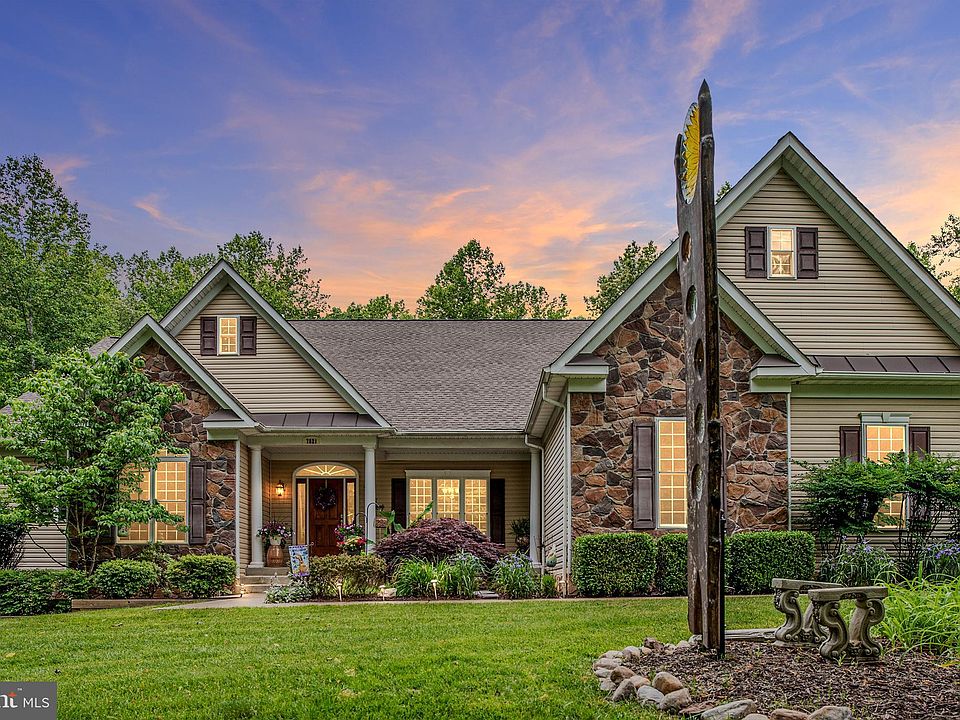 1st image of 7821 Linden Hall Ct