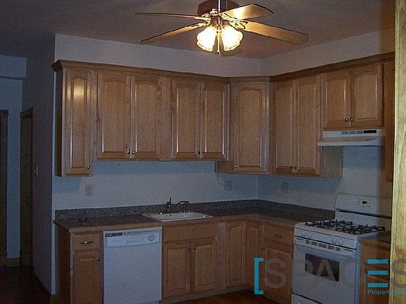 5th image of 2905 W Belmont Ave APT 2