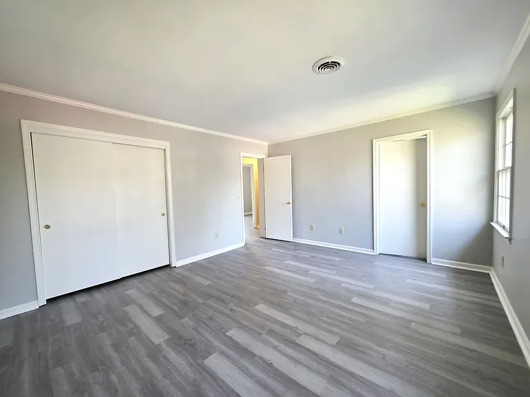 830 Larch Way #1 — Photo 22