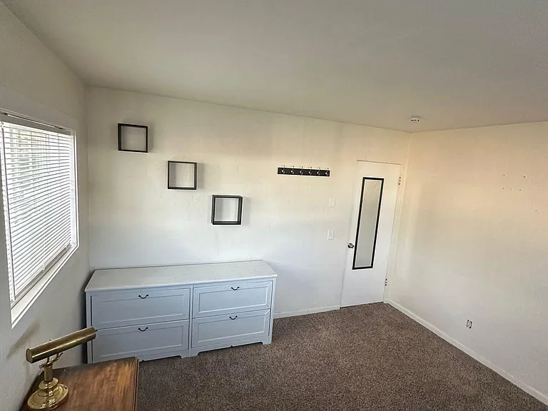 2625 Hilyard St #A — Photo 4