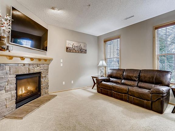 3rd image of 1563 Legacy Pkwy E Unit 4