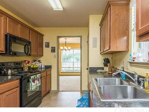 5th image of 86 Lilly Ln