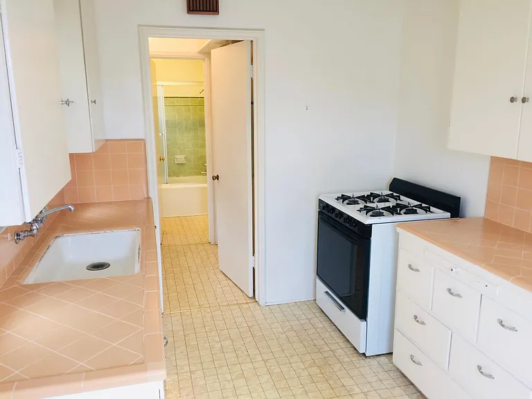 1259 Palm St — Photo 10