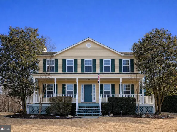 5897 Penacle Ct, Woodbridge, VA 22193