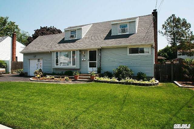 1st image of 19 Beechwood Pl