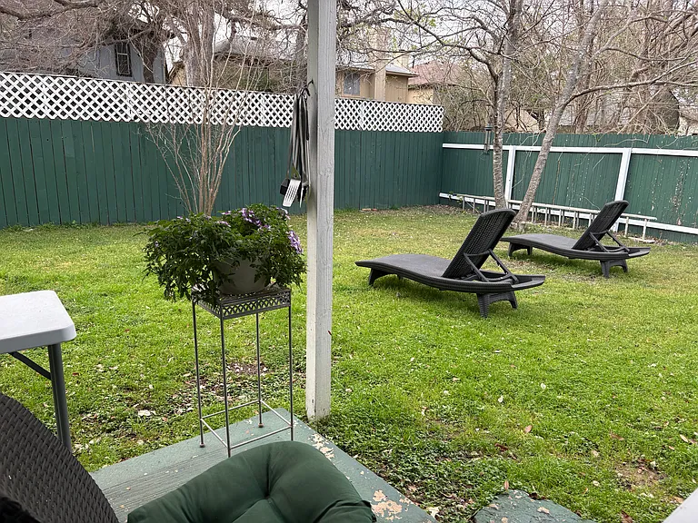8810 Teresina Dr — Photo 29