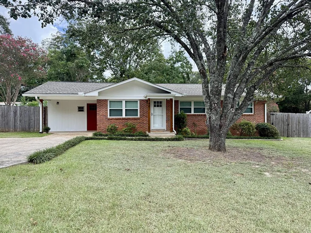 948 E LEE ST. — Photo 2