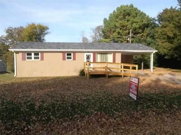 98 Warren St, Newbern, TN 38059