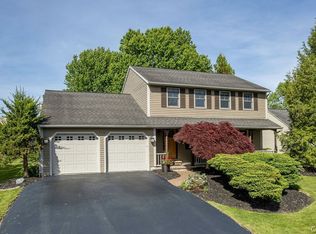 4238 Mayfair Cir, Liverpool, NY 13090